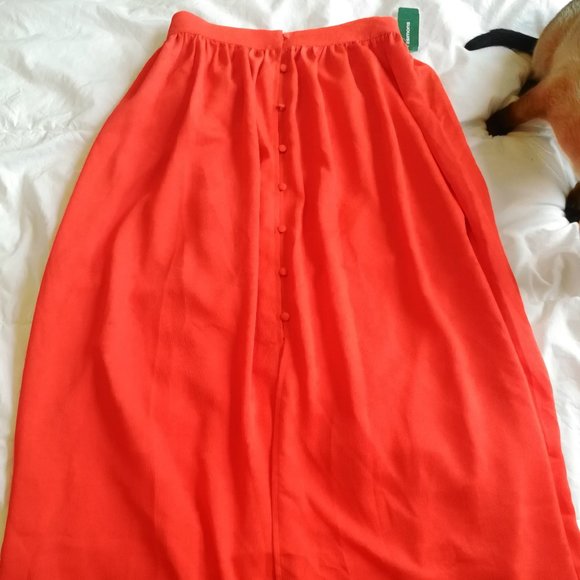 Maxi red-orange buttoned skirt - Picture 1 of 1